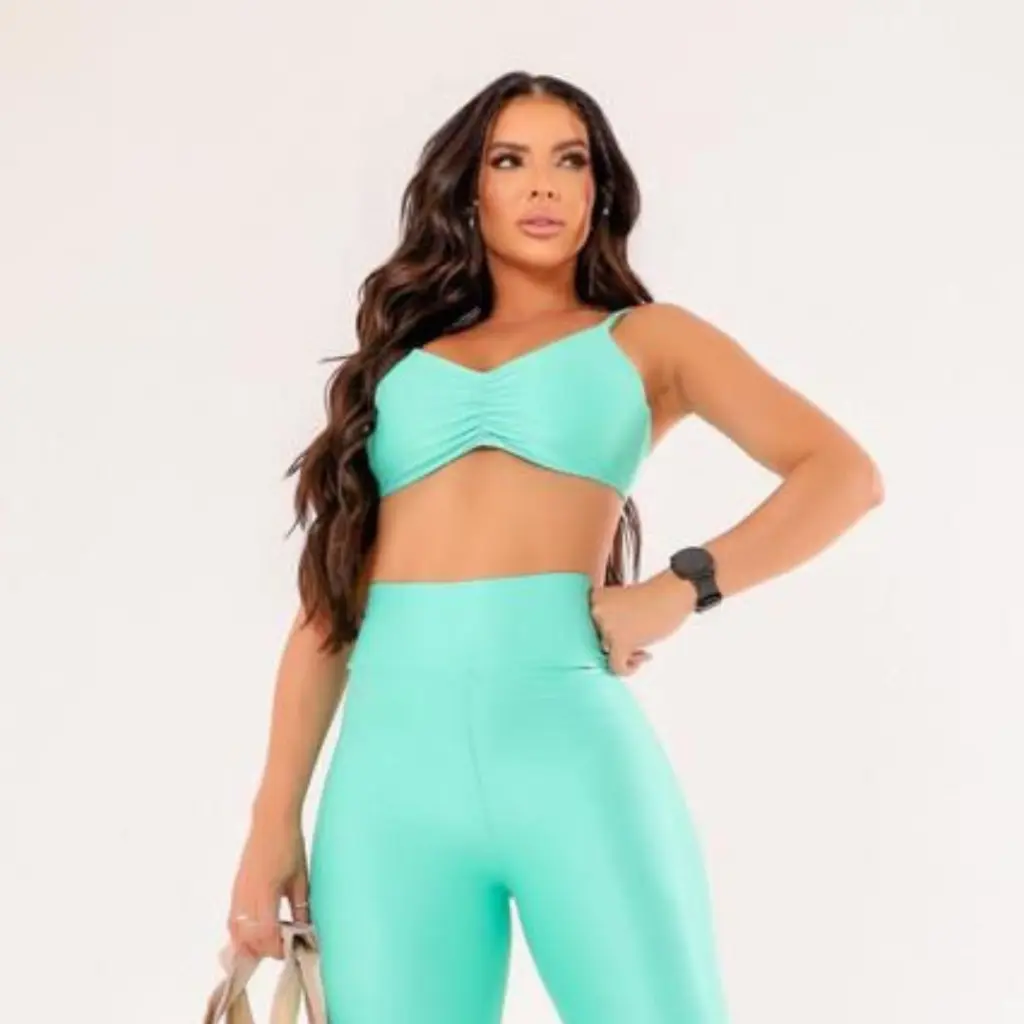 Top Primavera Verde Agua - Frente.webp