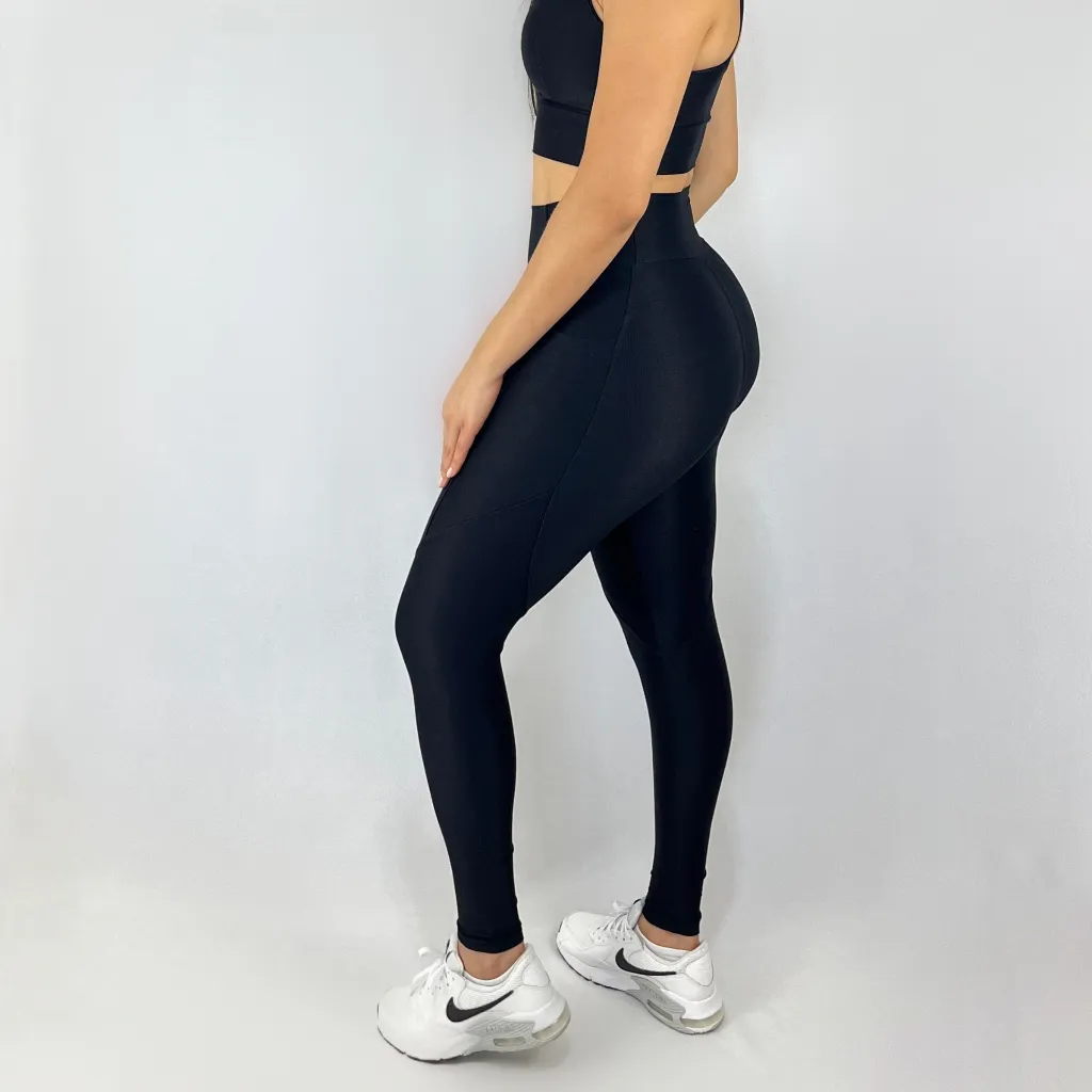 Conjunto Active Wave Preto - Legging Lado Esquerdo.webp